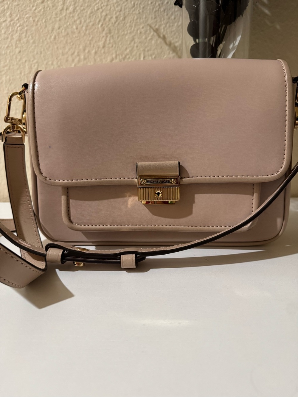 Michael Kors Pale Pink Leather Turn-Lock Crossbody Bag